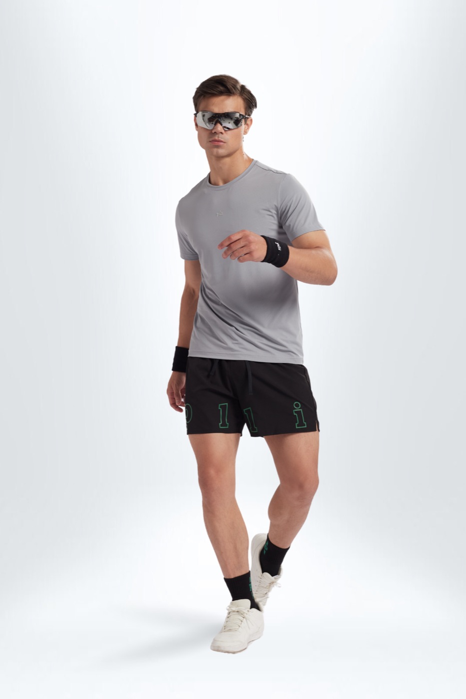 [PKP015SHOMW24BLS] Quần Short Nam 1 lớp-Logo Pili (Đen, S)