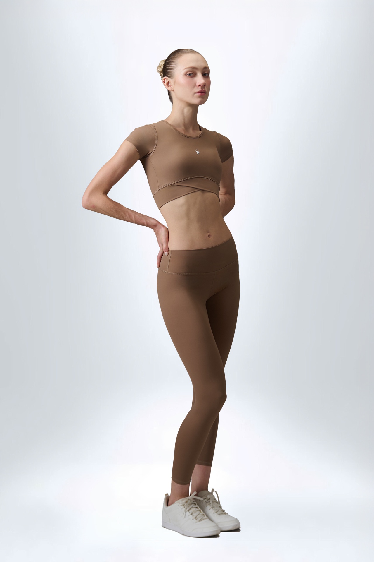 [PE003LEGWW26BLS] ESS-Quần legging nữ basic (Đen, S)